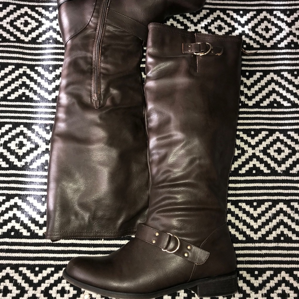 Brown knew high boots